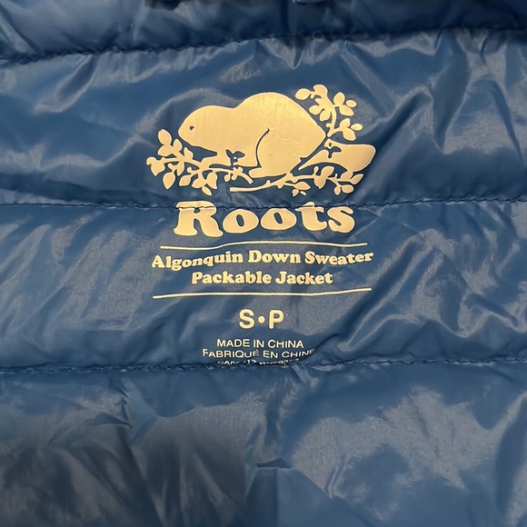 NWOT Roots down jacket - Picture 8 of 10